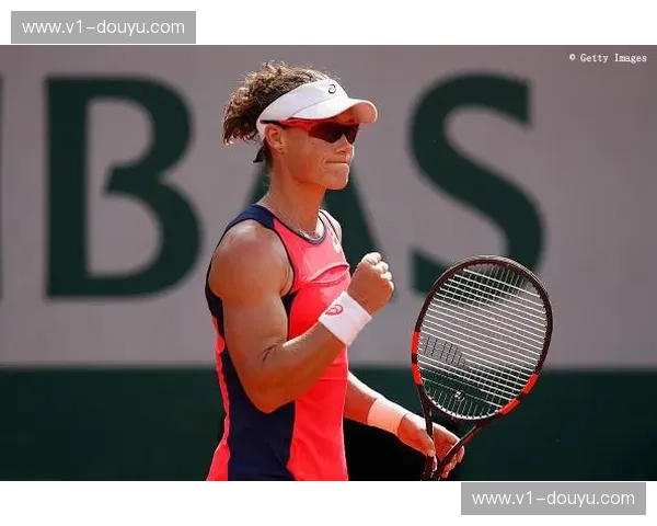 巅峰对决：李娜与斯托瑟，网坛玫瑰与澳网女王的宿命交织